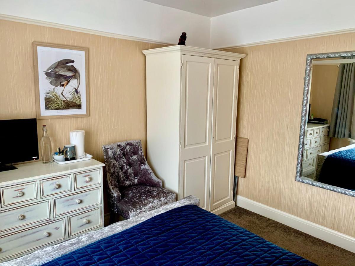Sw Bed & Breakfast Swindon Zewnętrze zdjęcie